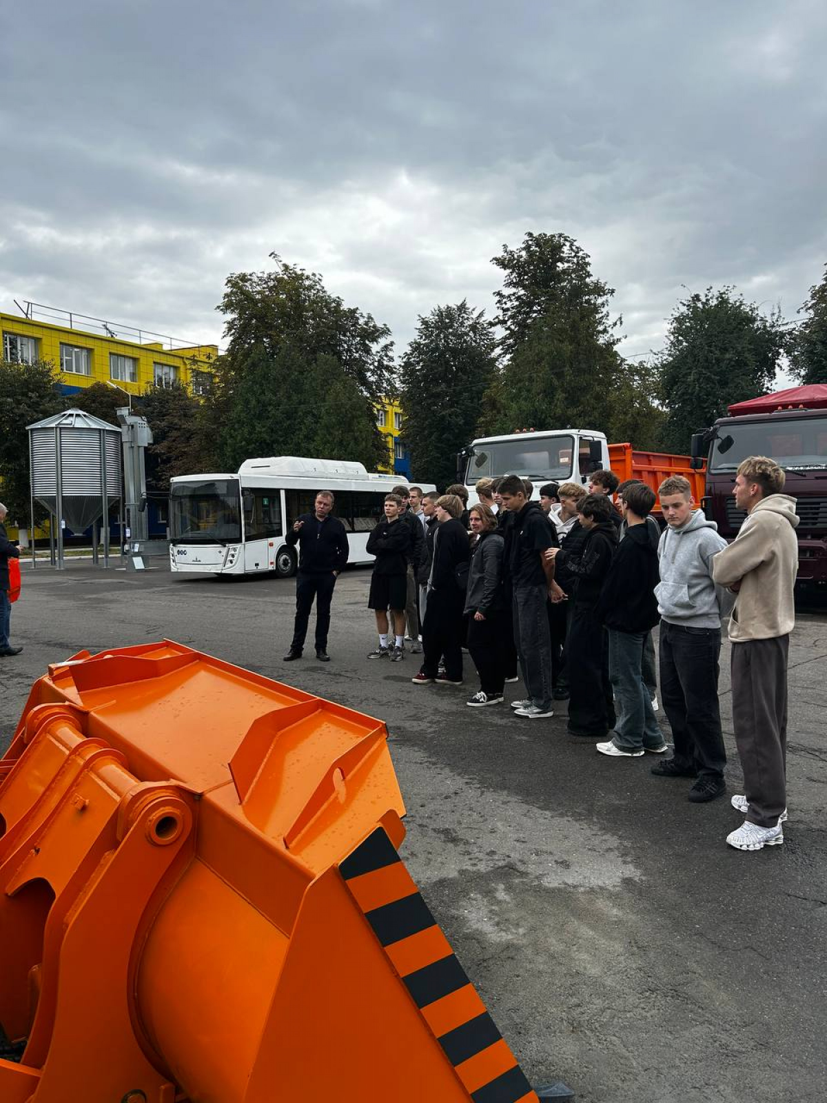 На выставке современной техники